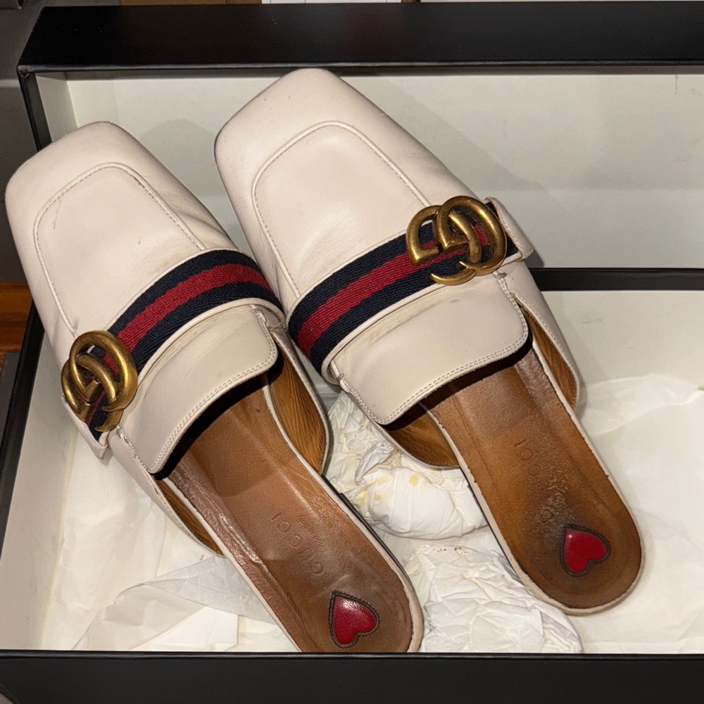 Gucci Women's Cream Leather Mules with Gold Accent